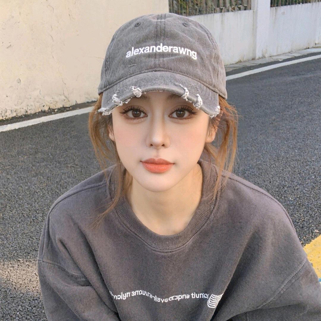 小七∽铁锤很脆弱