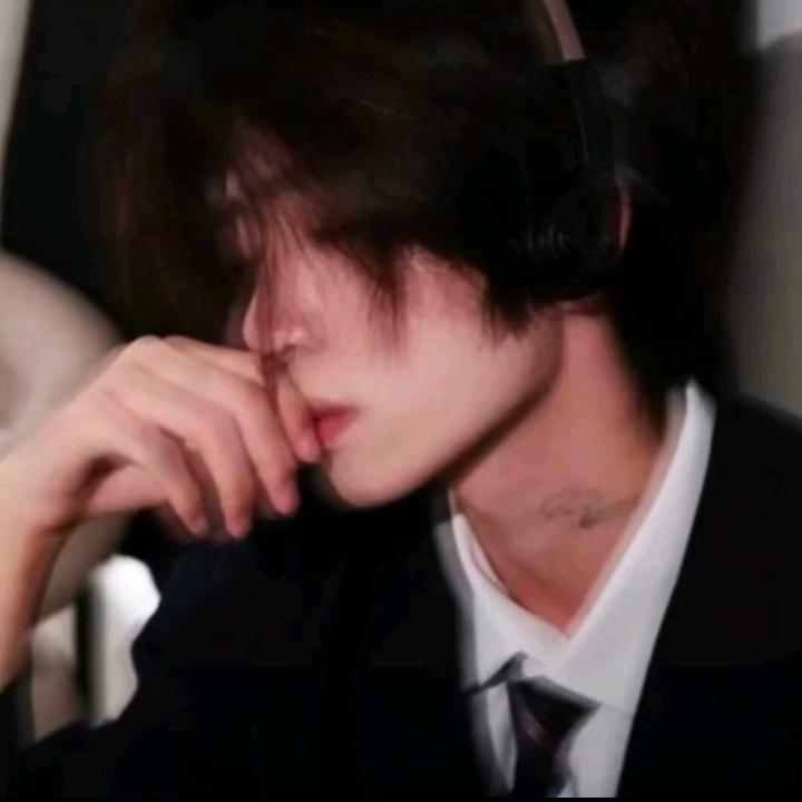 不会过期的秋刀鱼🐟