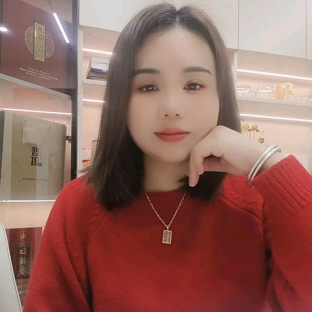 潘莉
