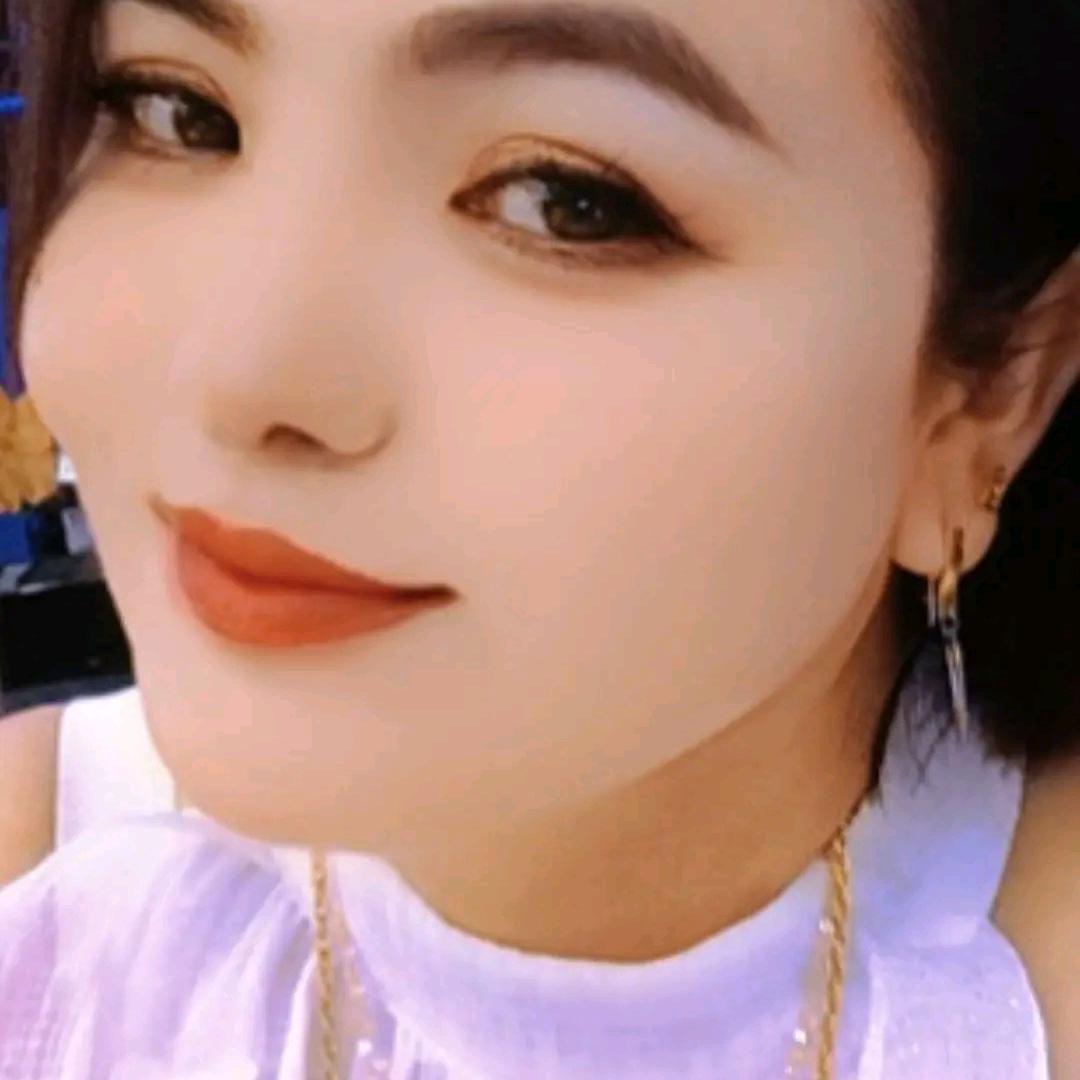 👩‍❤️‍👨米日古丽👨‍👩‍👦