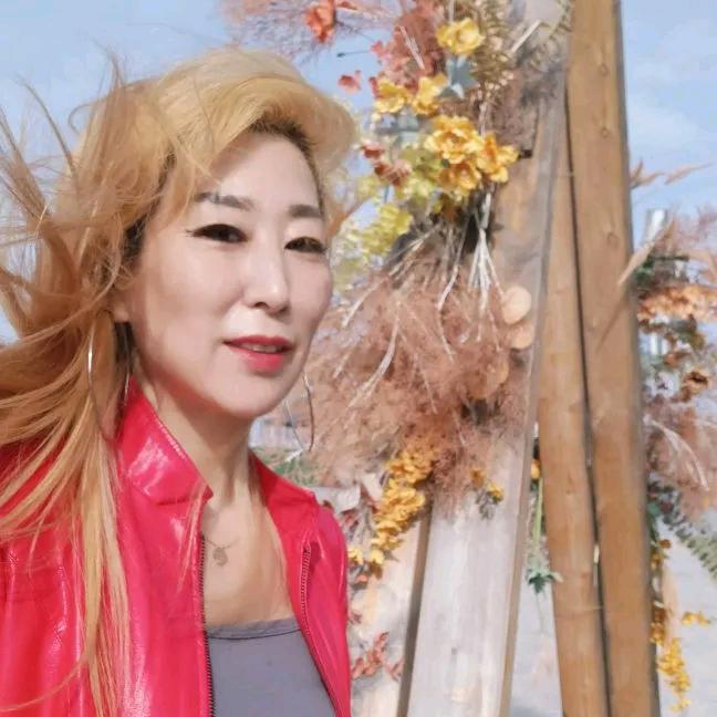 风情阿姨