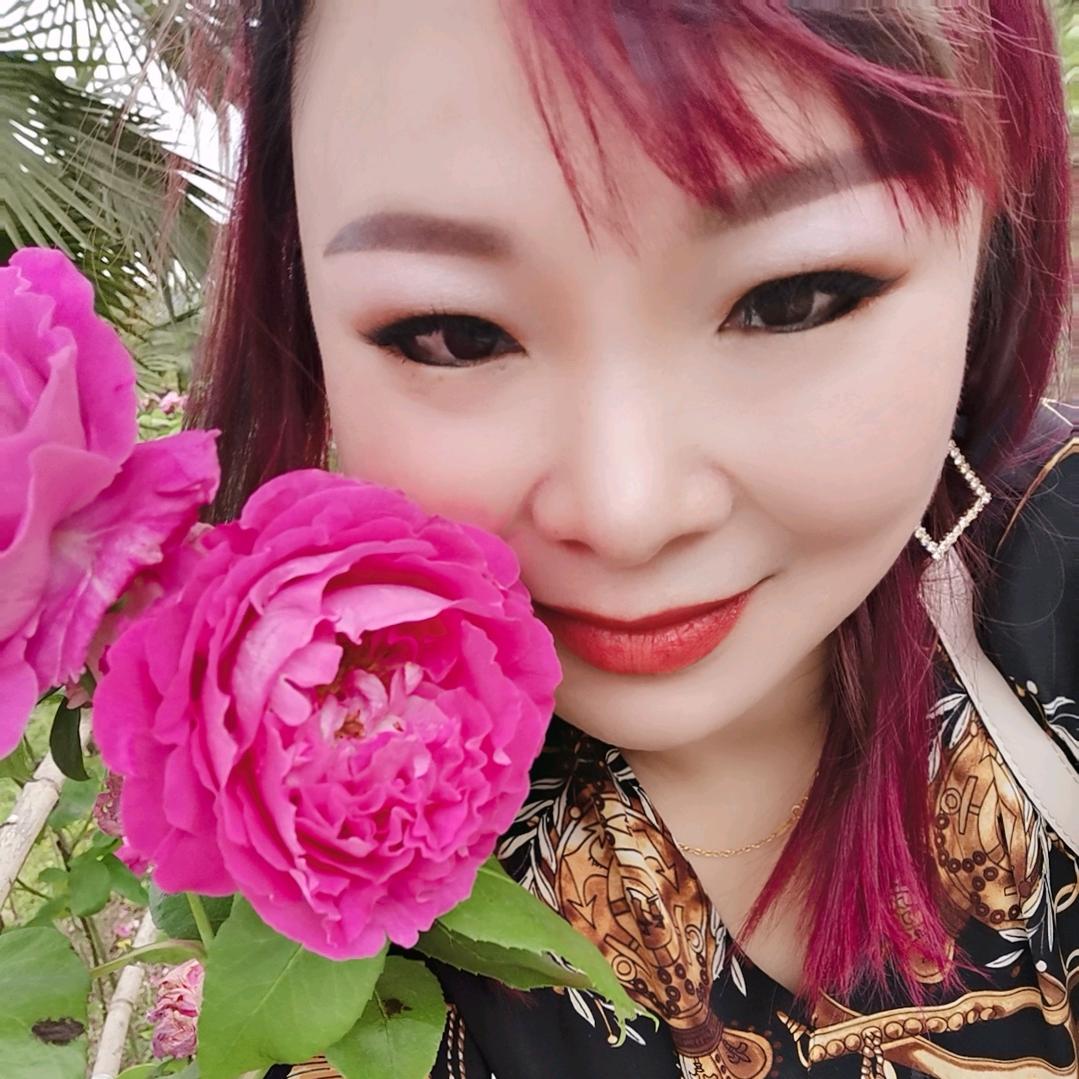 妞妞（喜欢听伤感歌）
