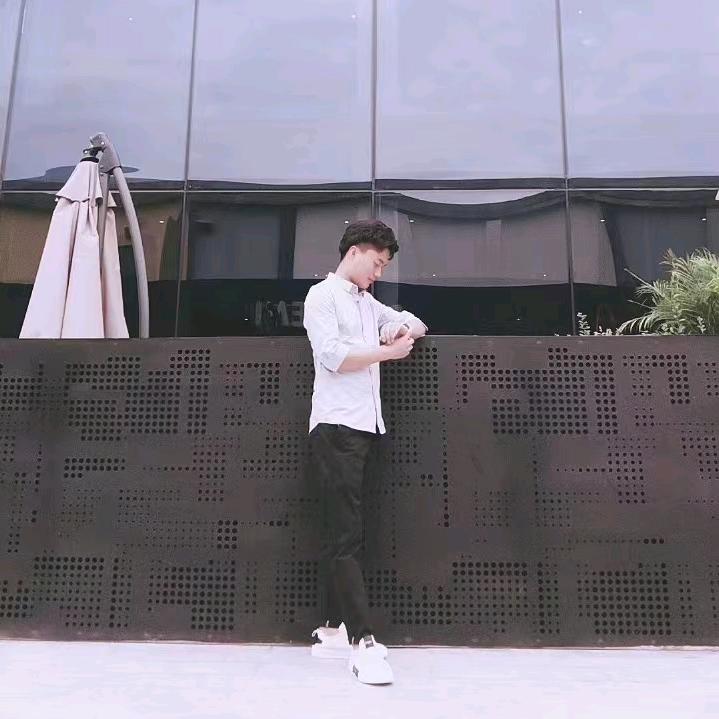尹龙飞（尹俊熙）