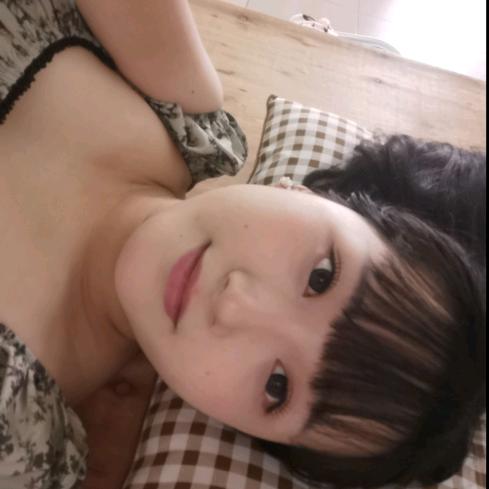 莹莹困了