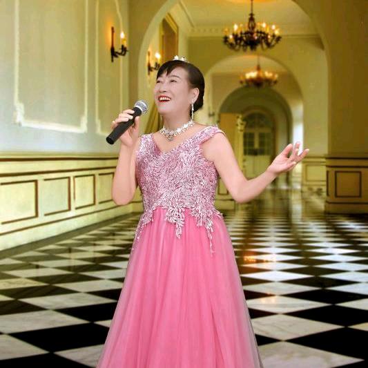 芽菜姐爱唱歌🎤