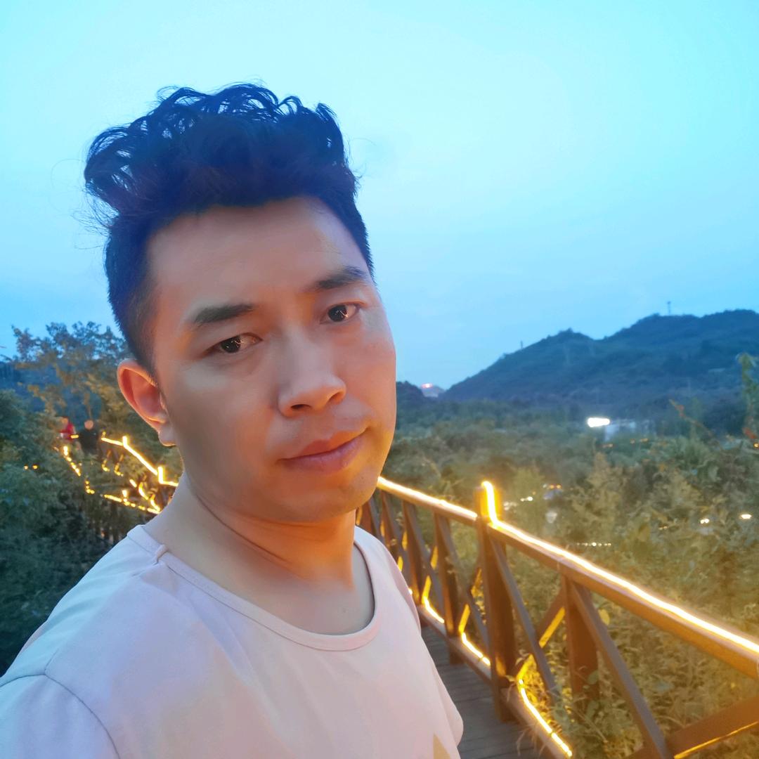 斌哥<7722>（熊）