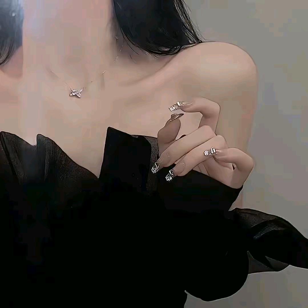 默:)