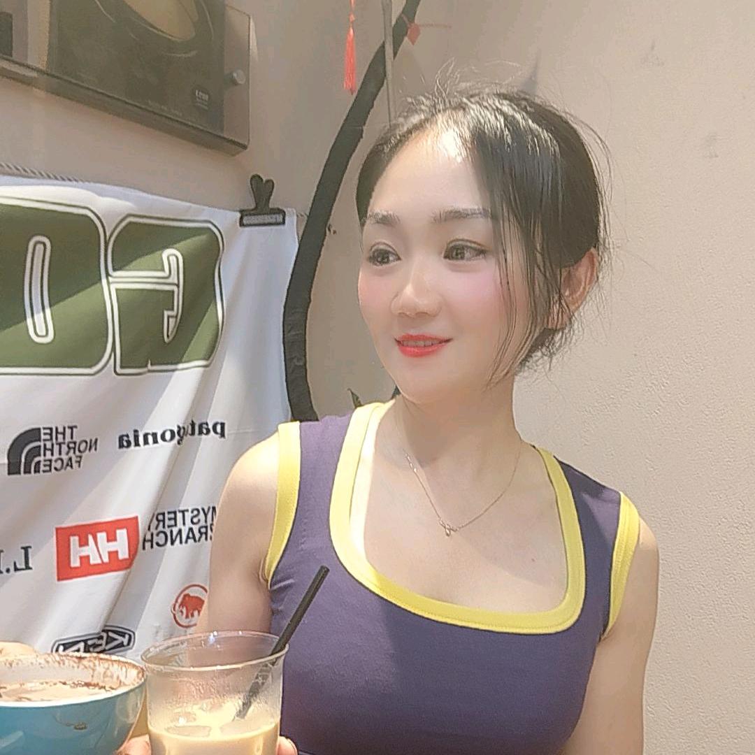 禄劝卖鱼妹