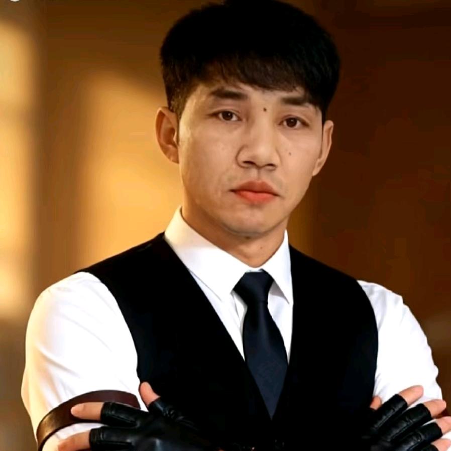 E₁₃¹⁴Ꭱོ⁵₂oᰔᩚℒℴνℯ