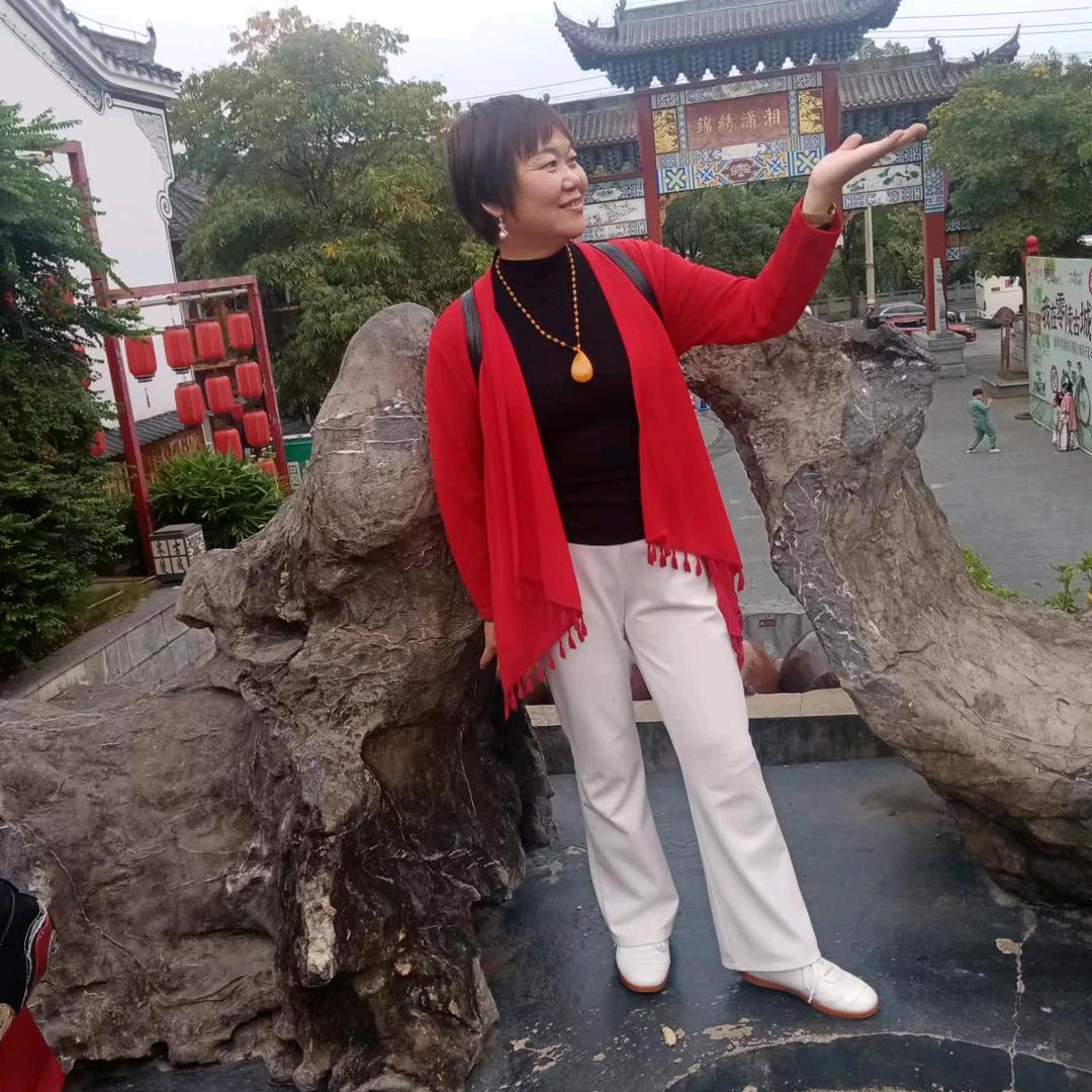 李秋平