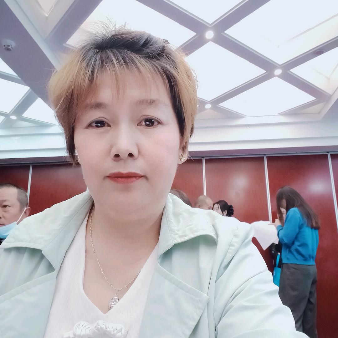 🌷🌷书雪🍇💐🎤🇨🇳