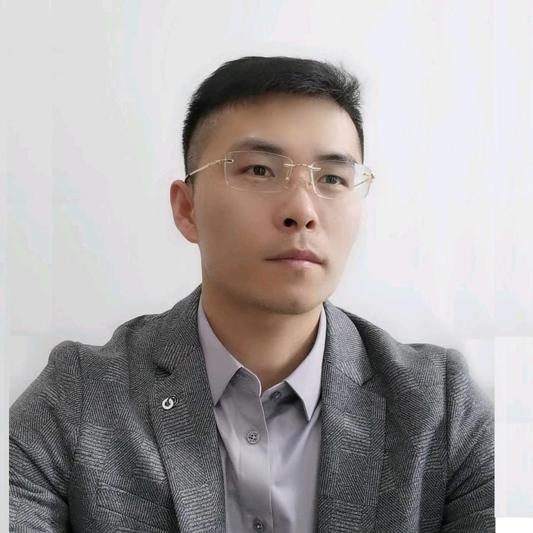 犀点大家驹