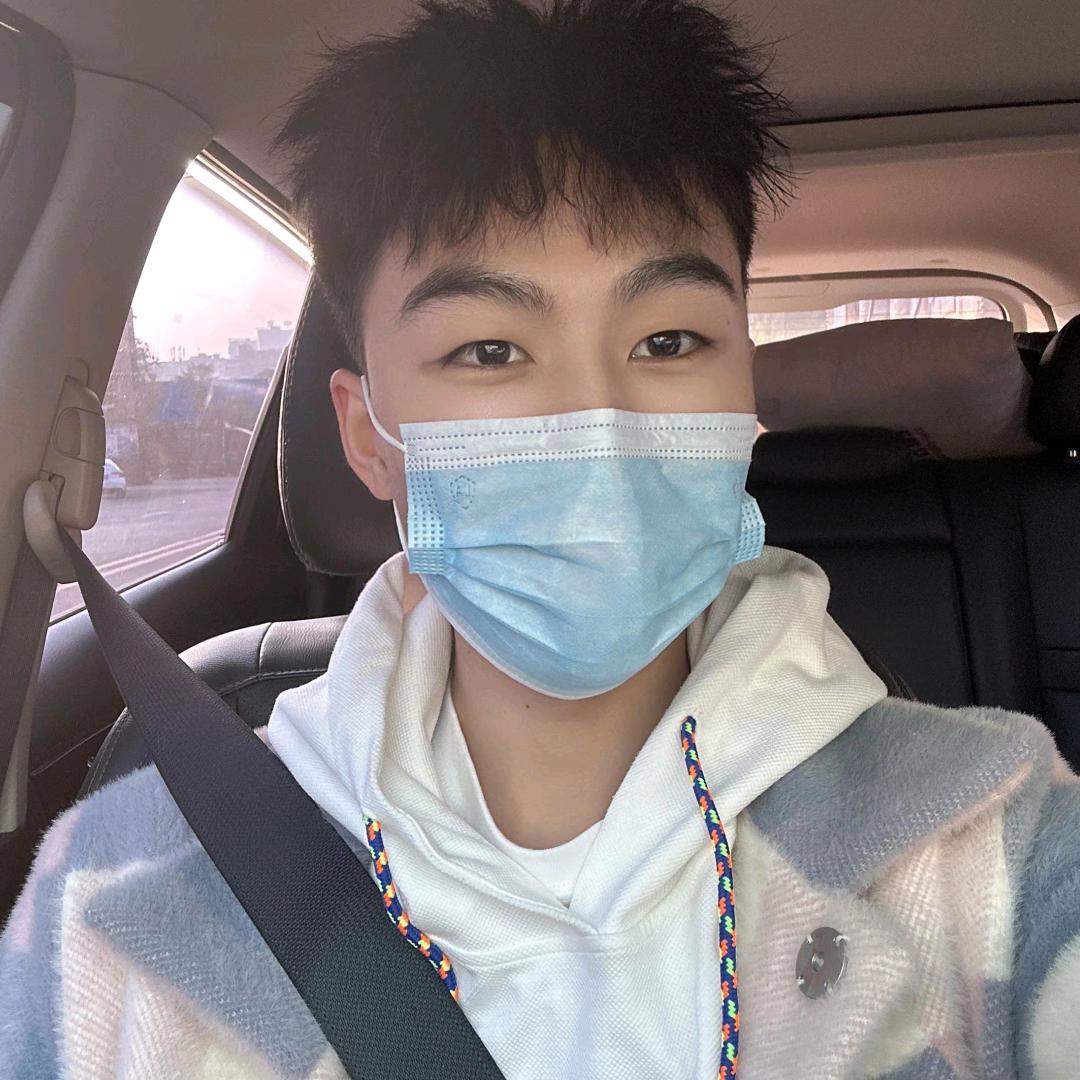 不爱贴砖的小陈