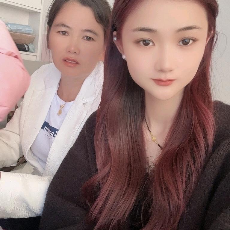 巧家打工妹