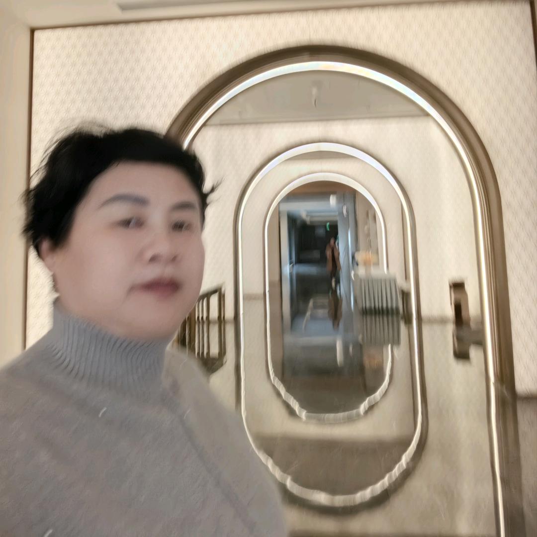 在水一方