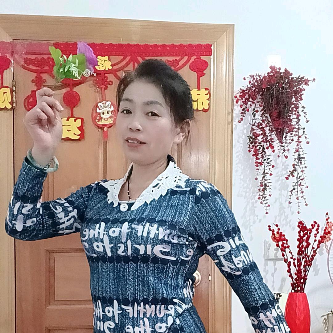小月，