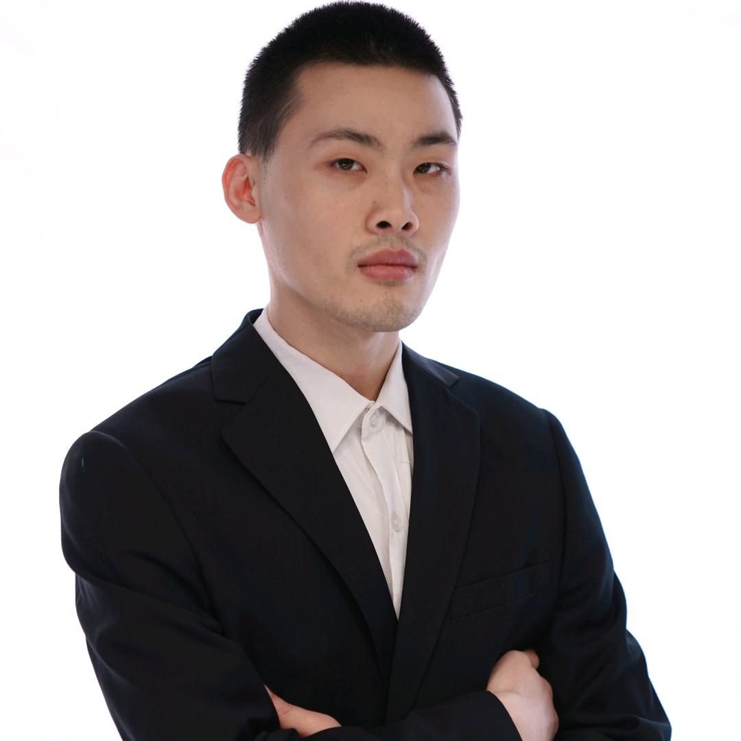 情绪炒手刘健