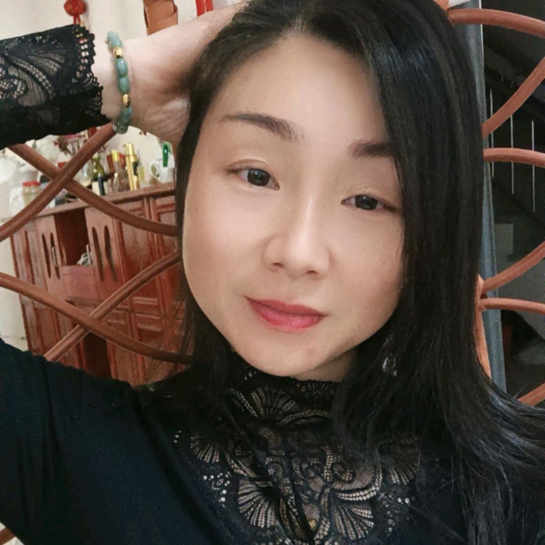 蜀口茶庄女神~肖燕红