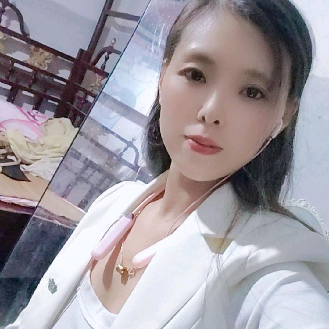 ꧁小英꧂