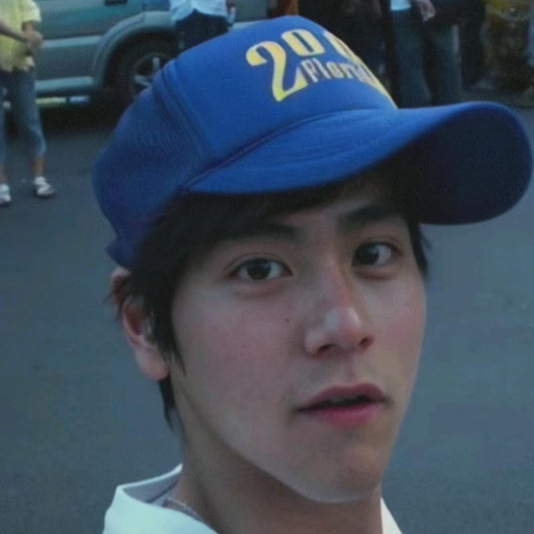 一直游到海水变蓝