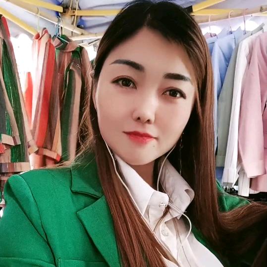 服装小敏