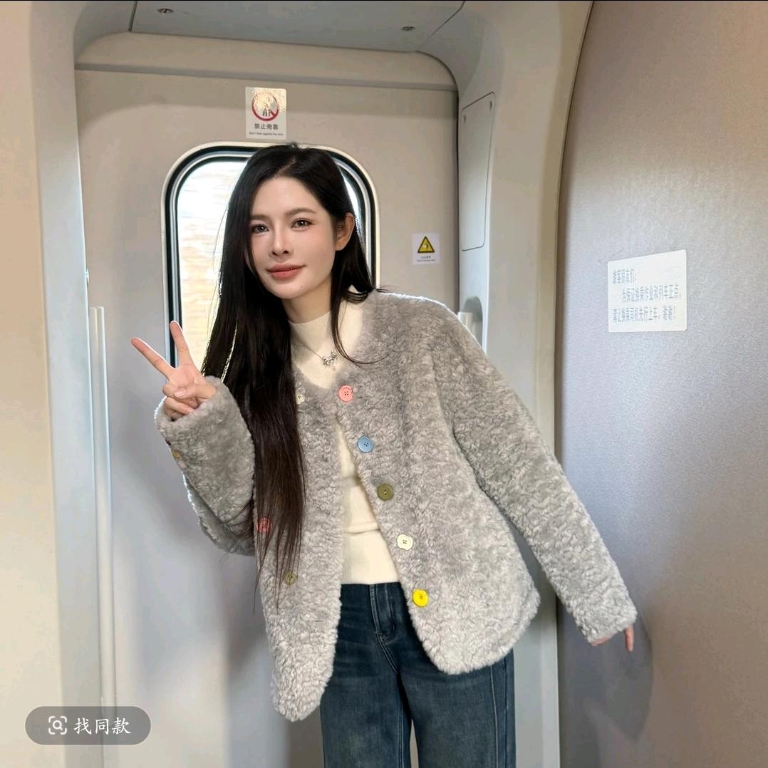 小雨女装福利号