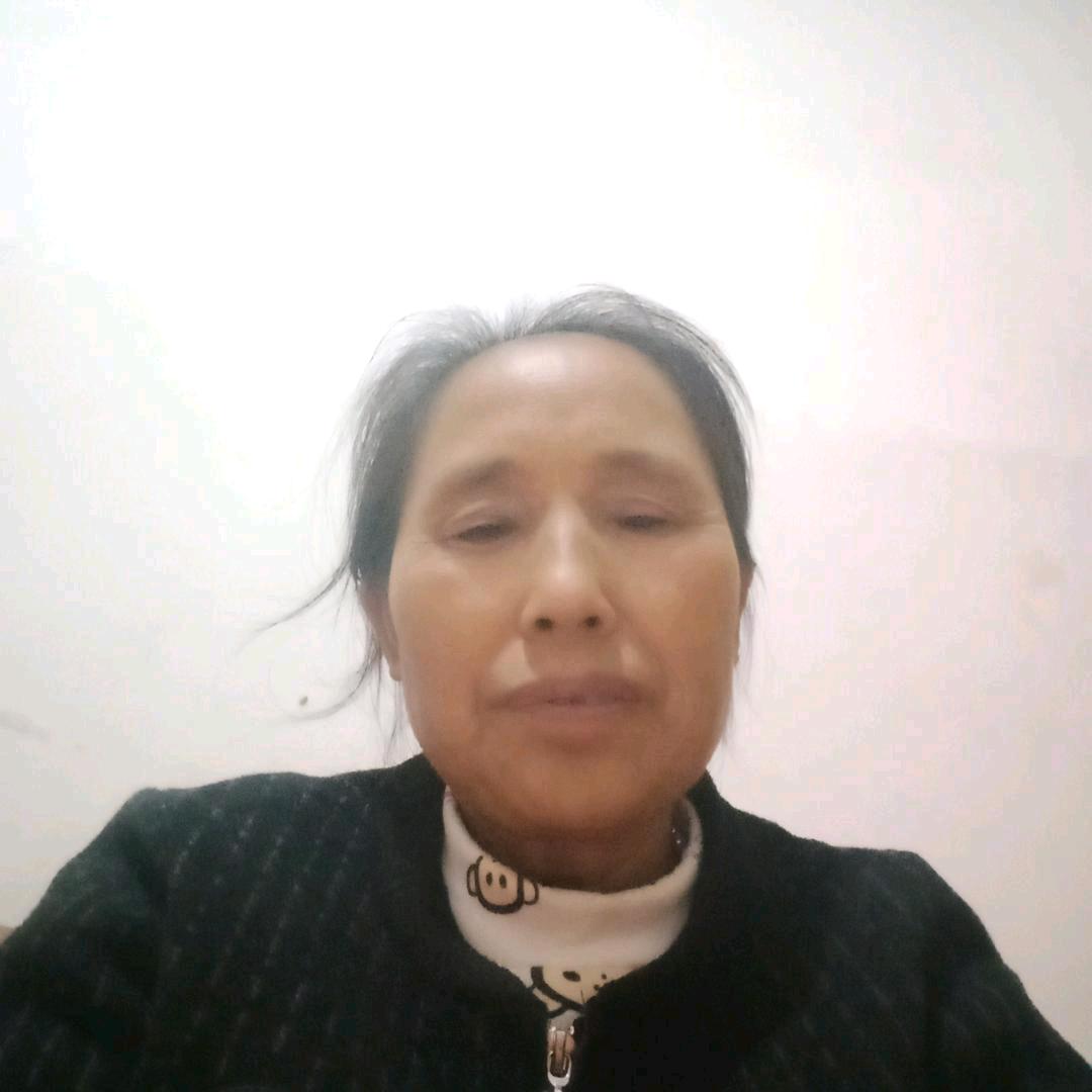 秀山姐（19：10开播）