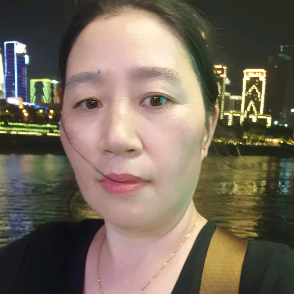 开心( ﹡ˆoˆ﹡ )🐰