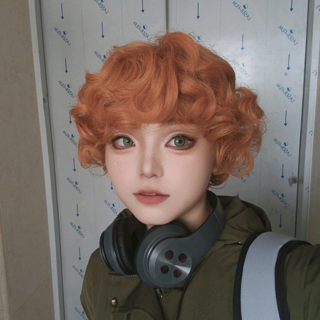 鱼彡岁（媚女版）