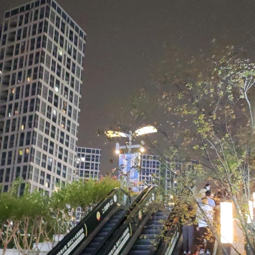 劳龚  等2.0万人