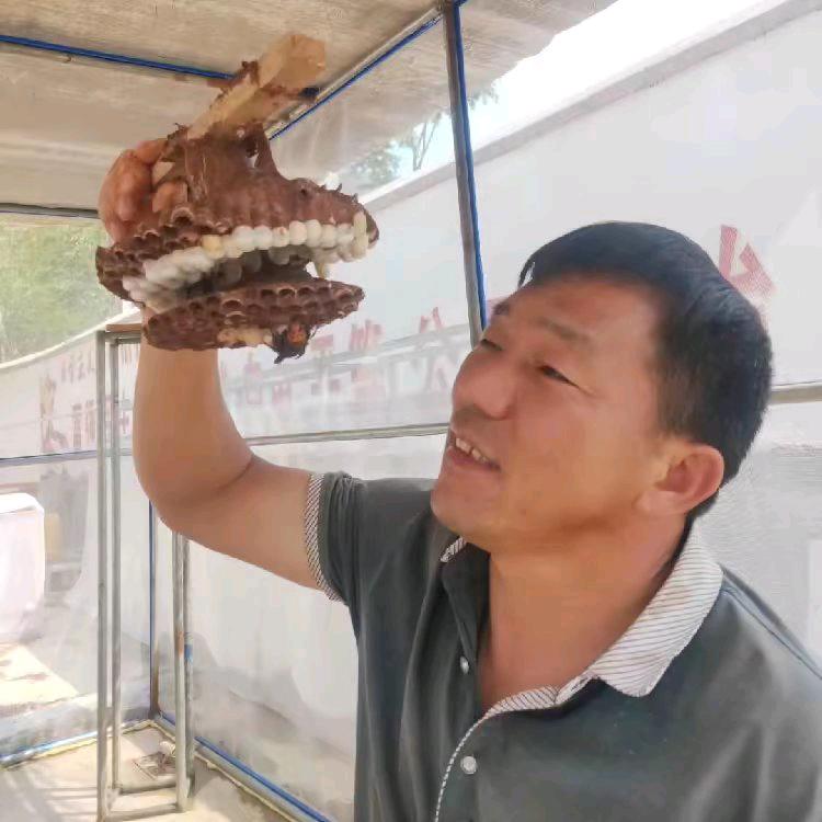 黄国忠