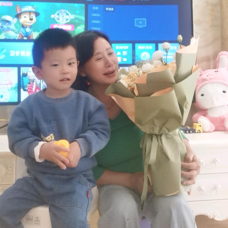 高龄妈妈的二宝