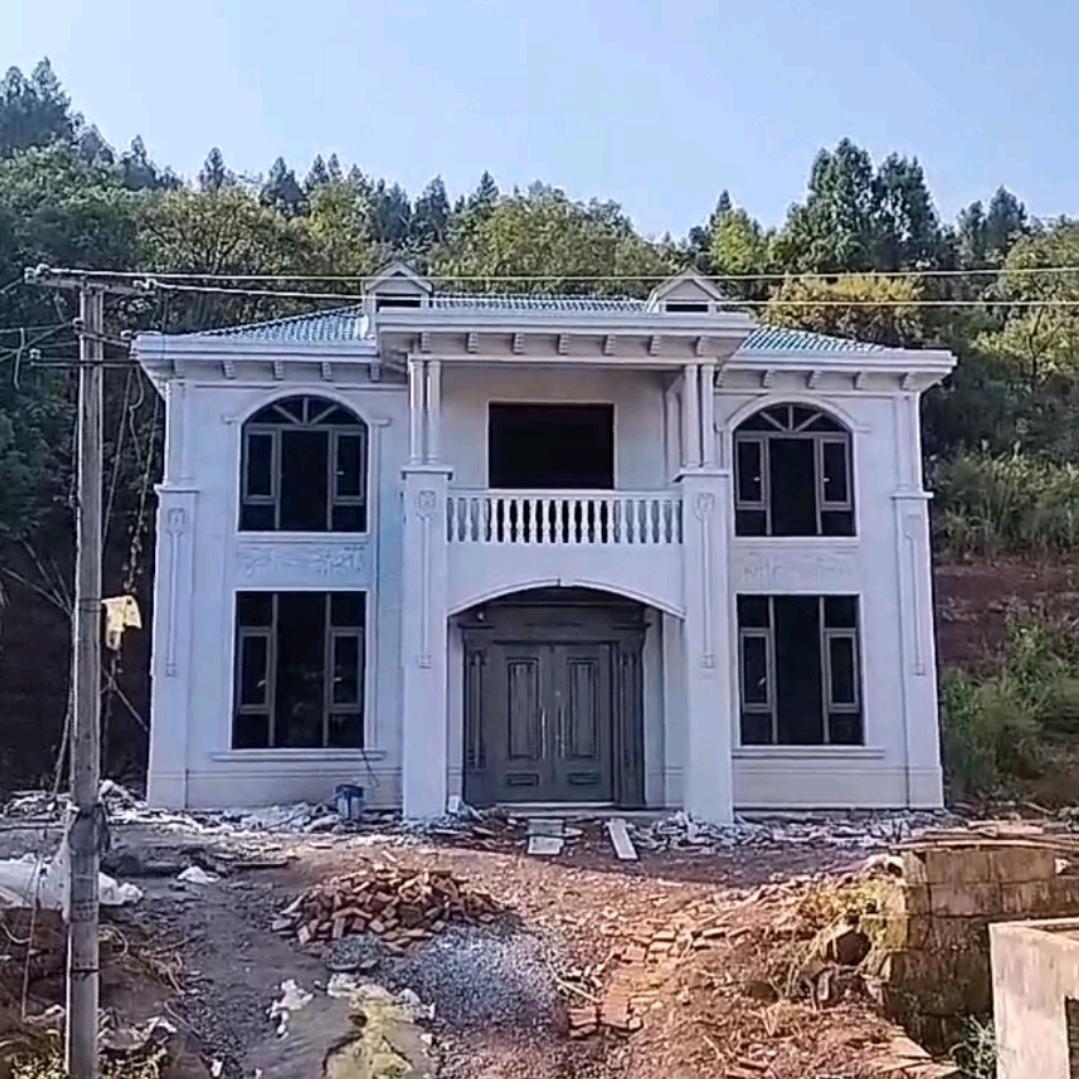 怡人居建筑装饰有限公司，专修乡村别墅