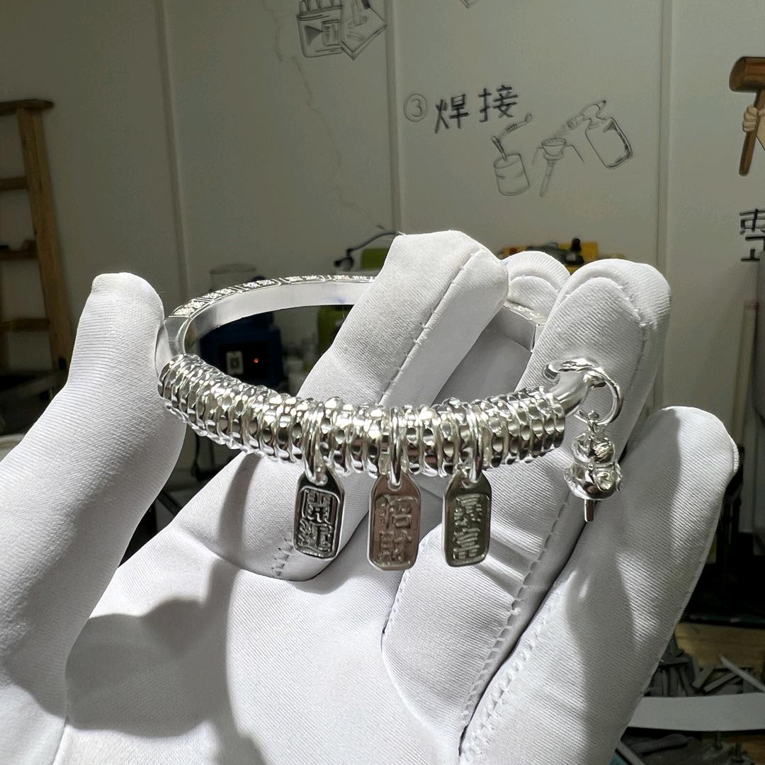 盘缠手镯工坊珊珊