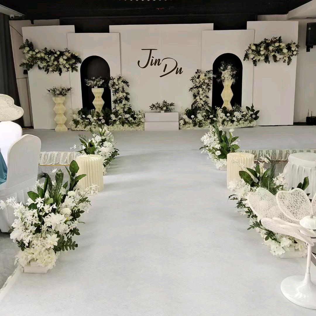 艾菲尔婚礼策划工作室（橱窗有好物）