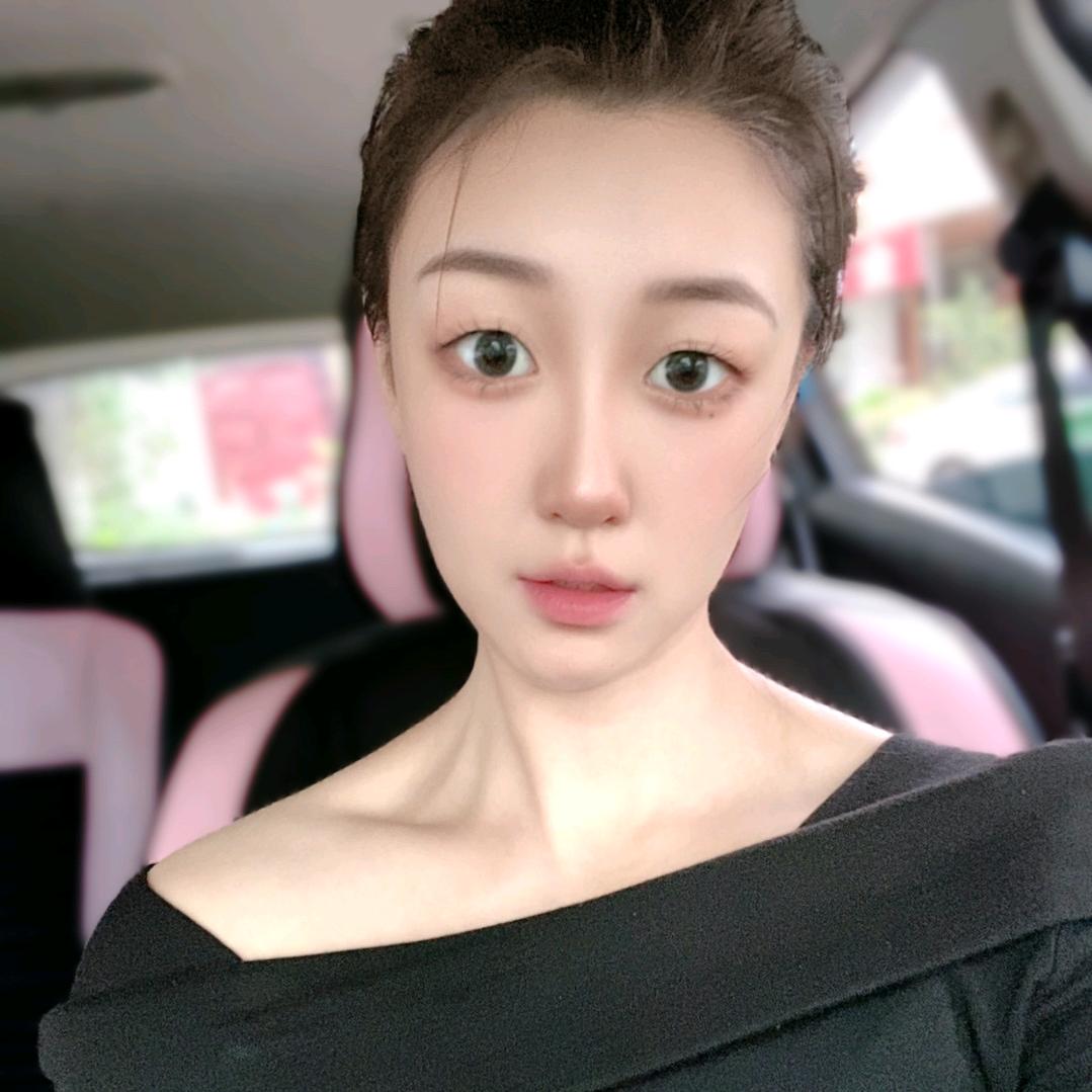 @小月月