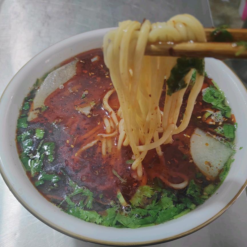 大碗王纯汤牛肉面