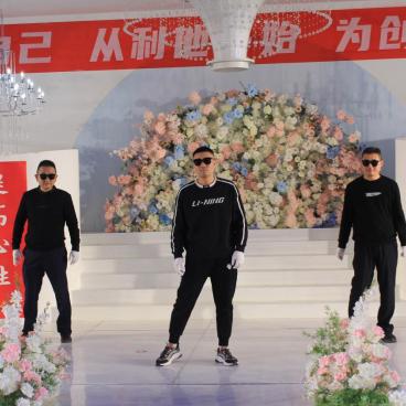 CHINA大叔✓