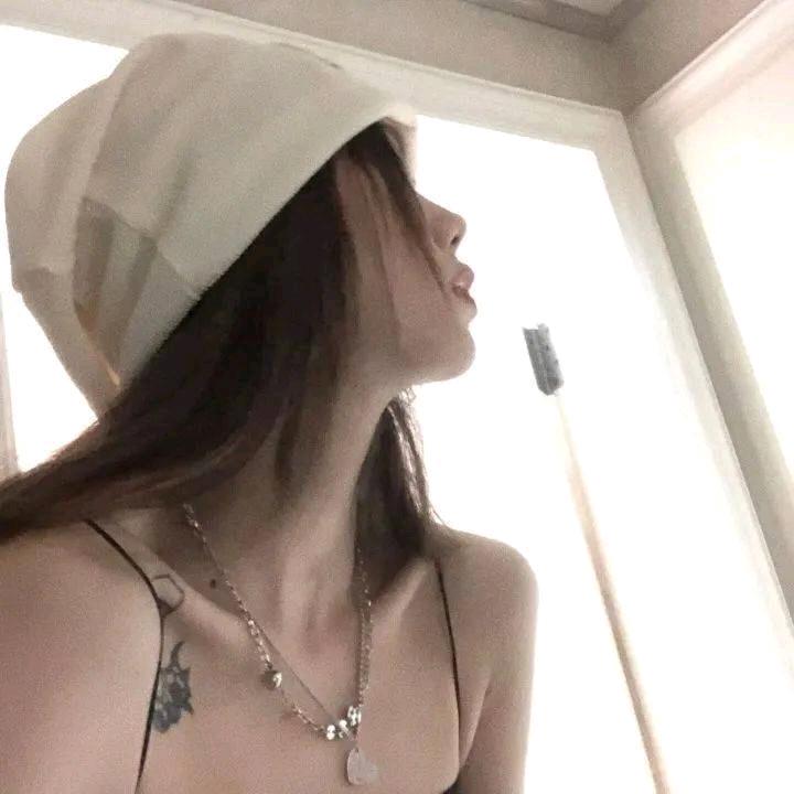 刘湫染