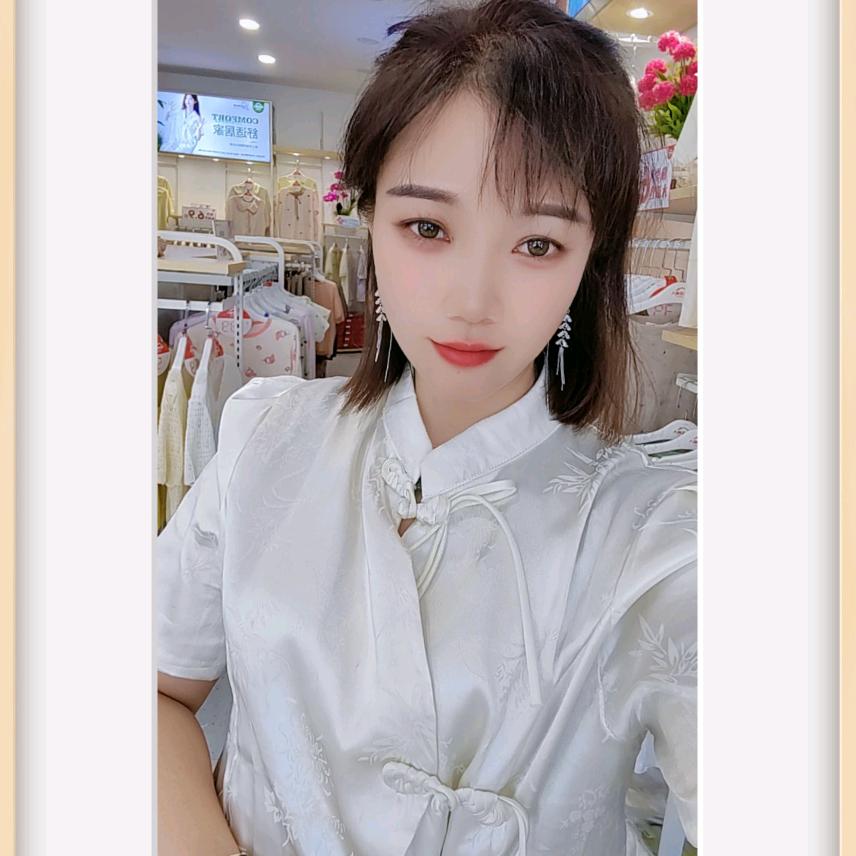 小凤淅河欢乐全家人👙