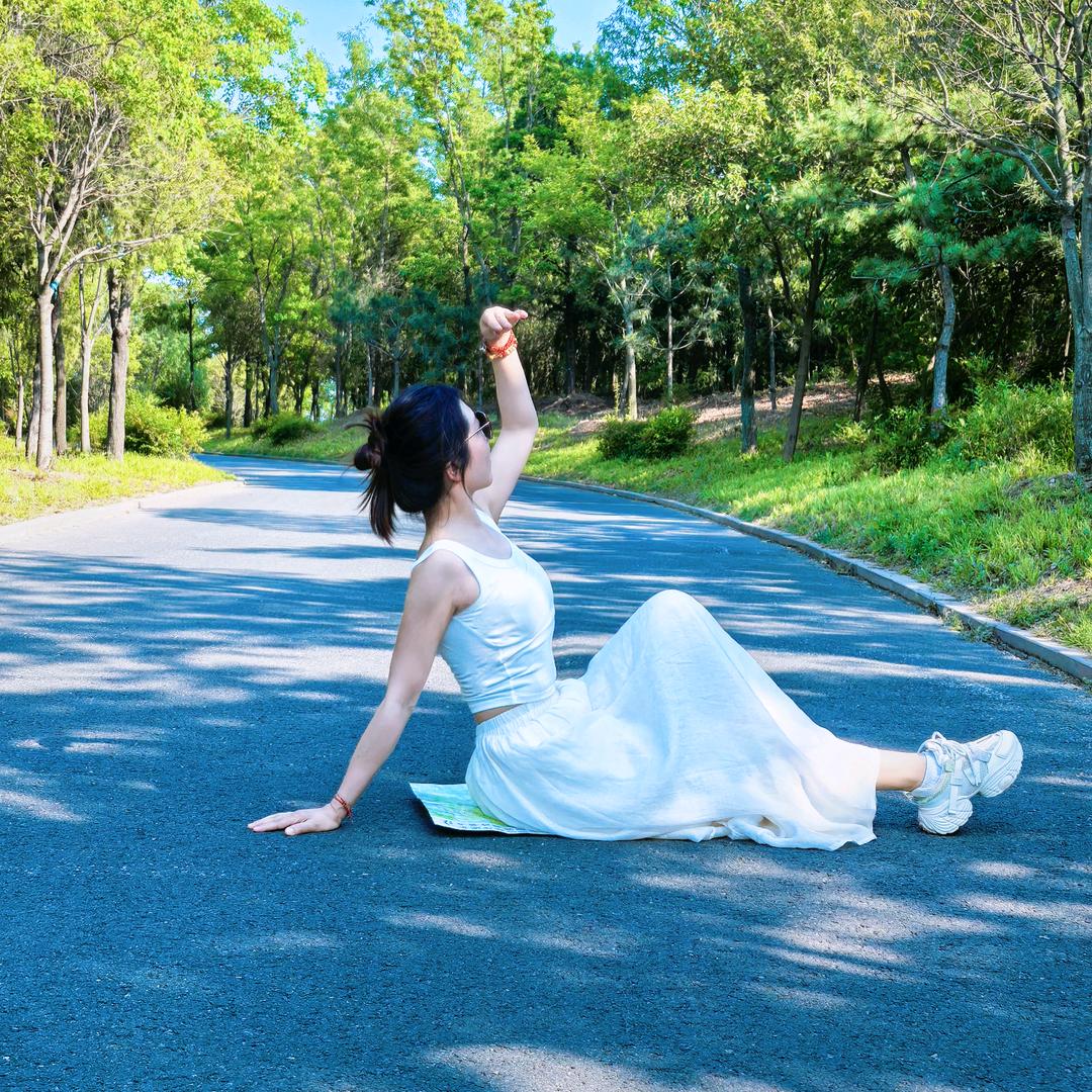 泗洪梵木瑜伽利利老师