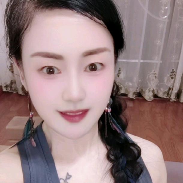 方羽瑜伽倒立💦