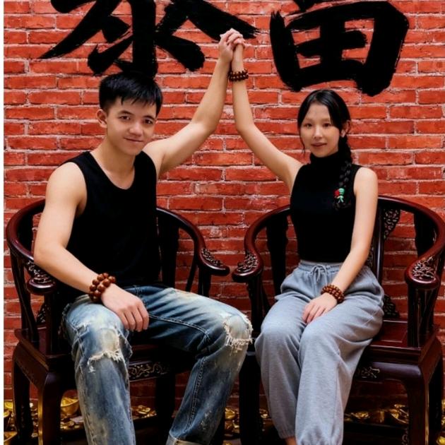 小婷❤️爱《小坡》❤️爱《小琴》