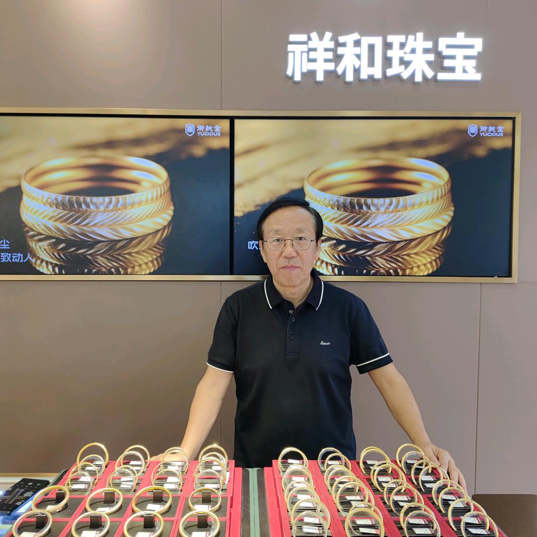 热玩的刘老财
