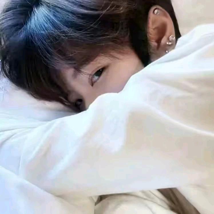 只对你高冷1️⃣