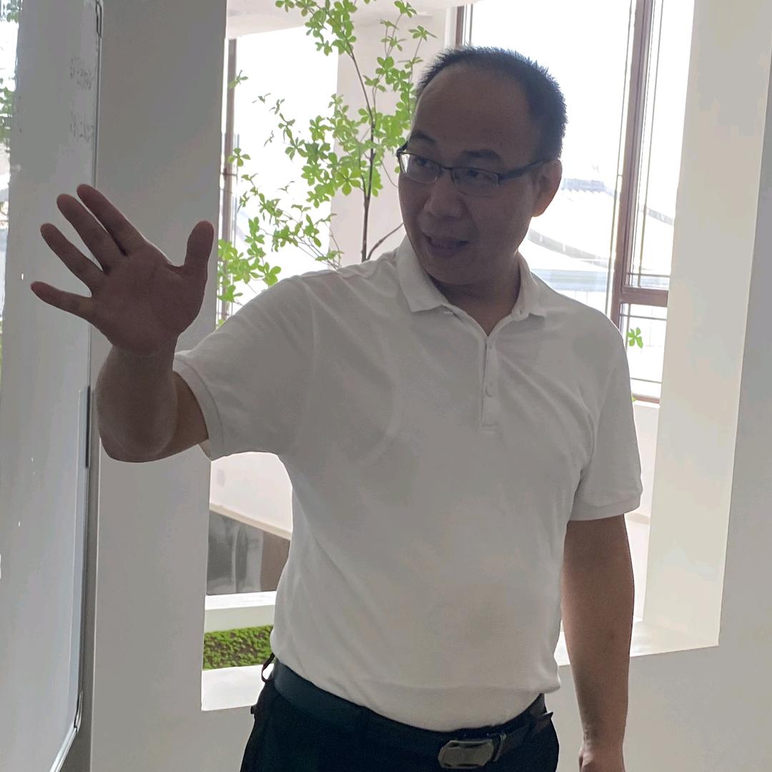 知简亦有罗先生