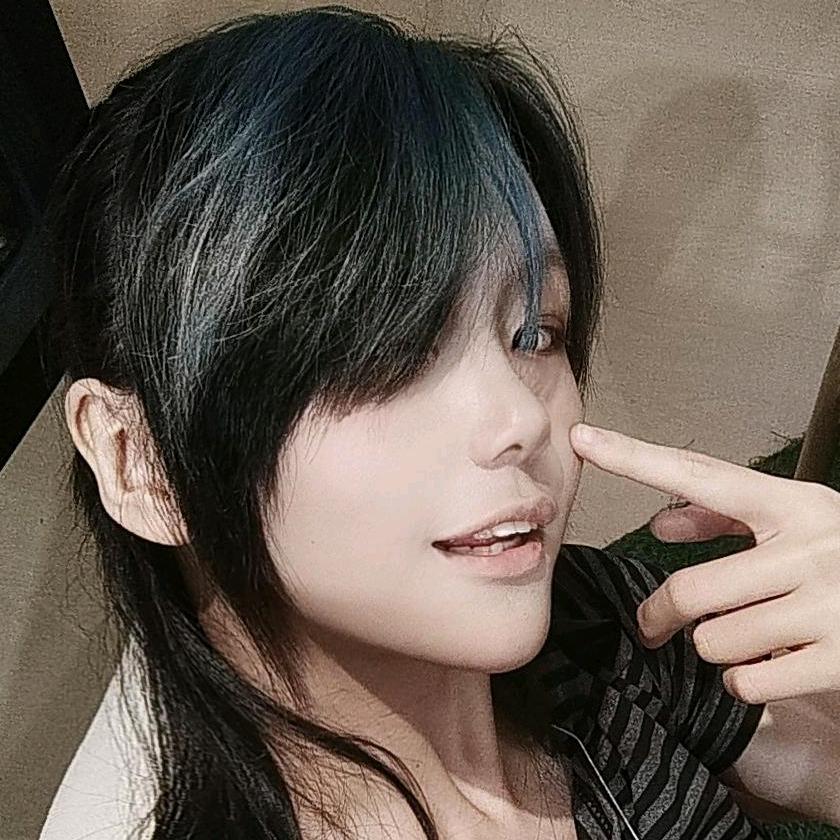 谭笙（求关注）