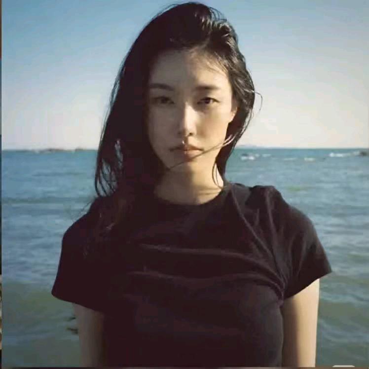 隨颩      .