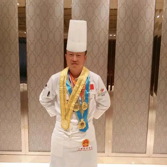 ═☆_青春🌊೭(˵¯̴͒ꇴ¯̴͒˵)౨