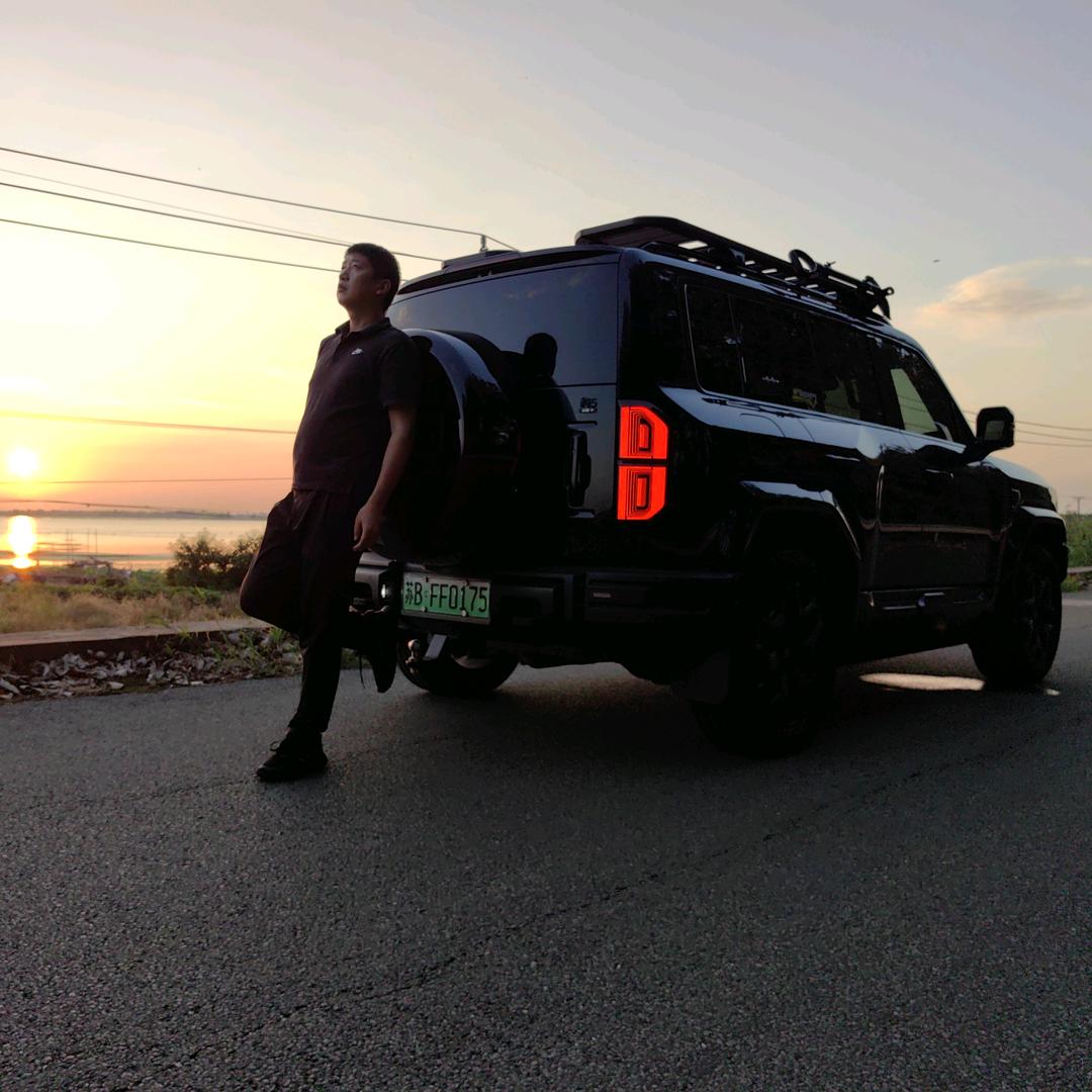 小马哥的黑豹子